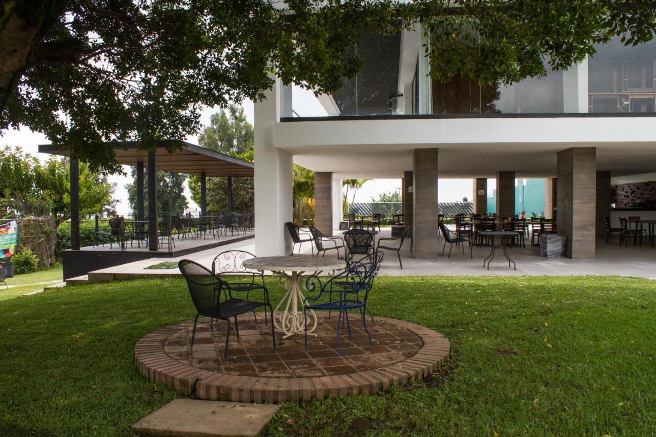 Villa Internacional Hotel & Club Cuernavaca Exterior photo